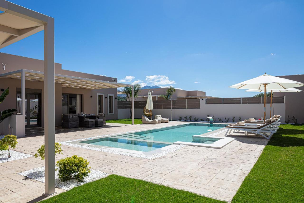 Perama  Koin Villa Sunset, With Heated Pool & Whirlpool, By Thinkvilla מראה חיצוני תמונה