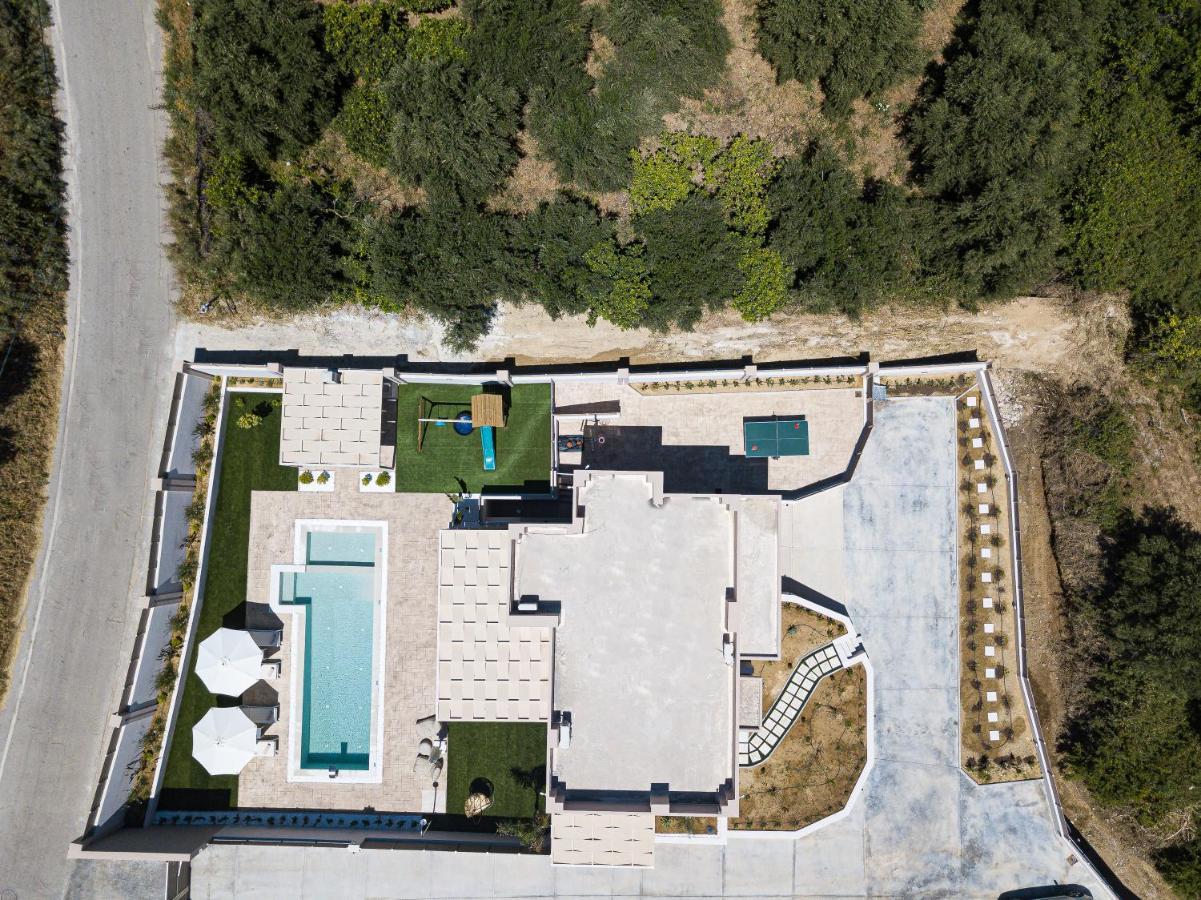 Perama  Koin Villa Sunset, With Heated Pool & Whirlpool, By Thinkvilla מראה חיצוני תמונה