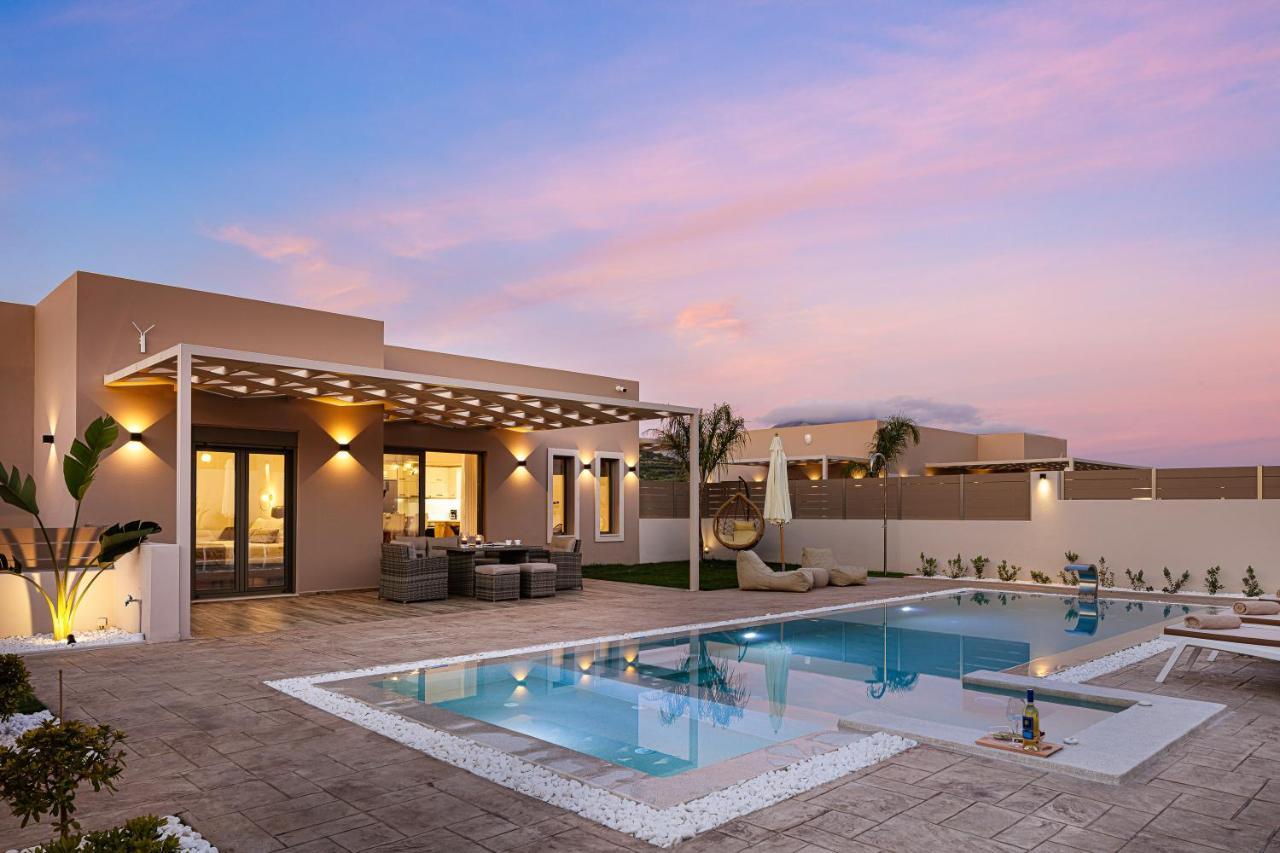 Perama  Koin Villa Sunset, With Heated Pool & Whirlpool, By Thinkvilla מראה חיצוני תמונה